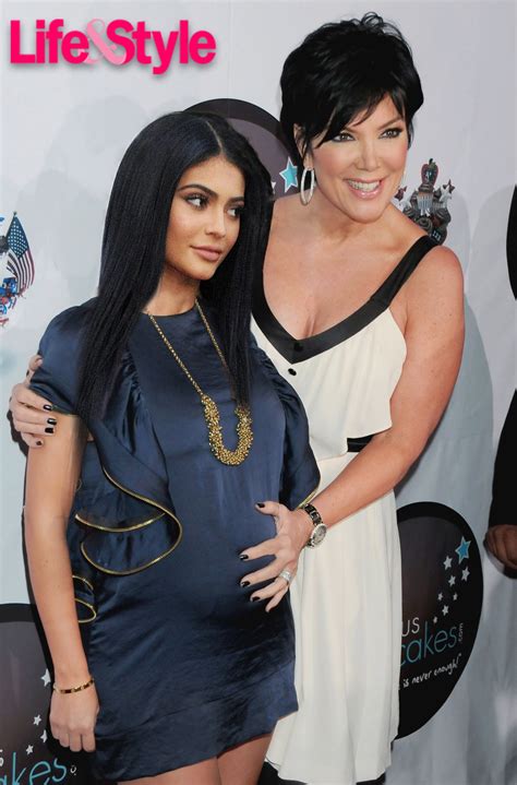 when did kylie jenner get pregnant age
